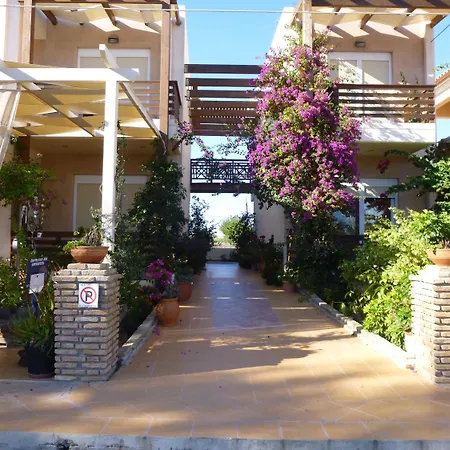 Giovanni Mare Apartament Kourouta