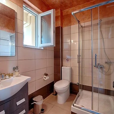 Apartament Giovanni Mare Kourouta